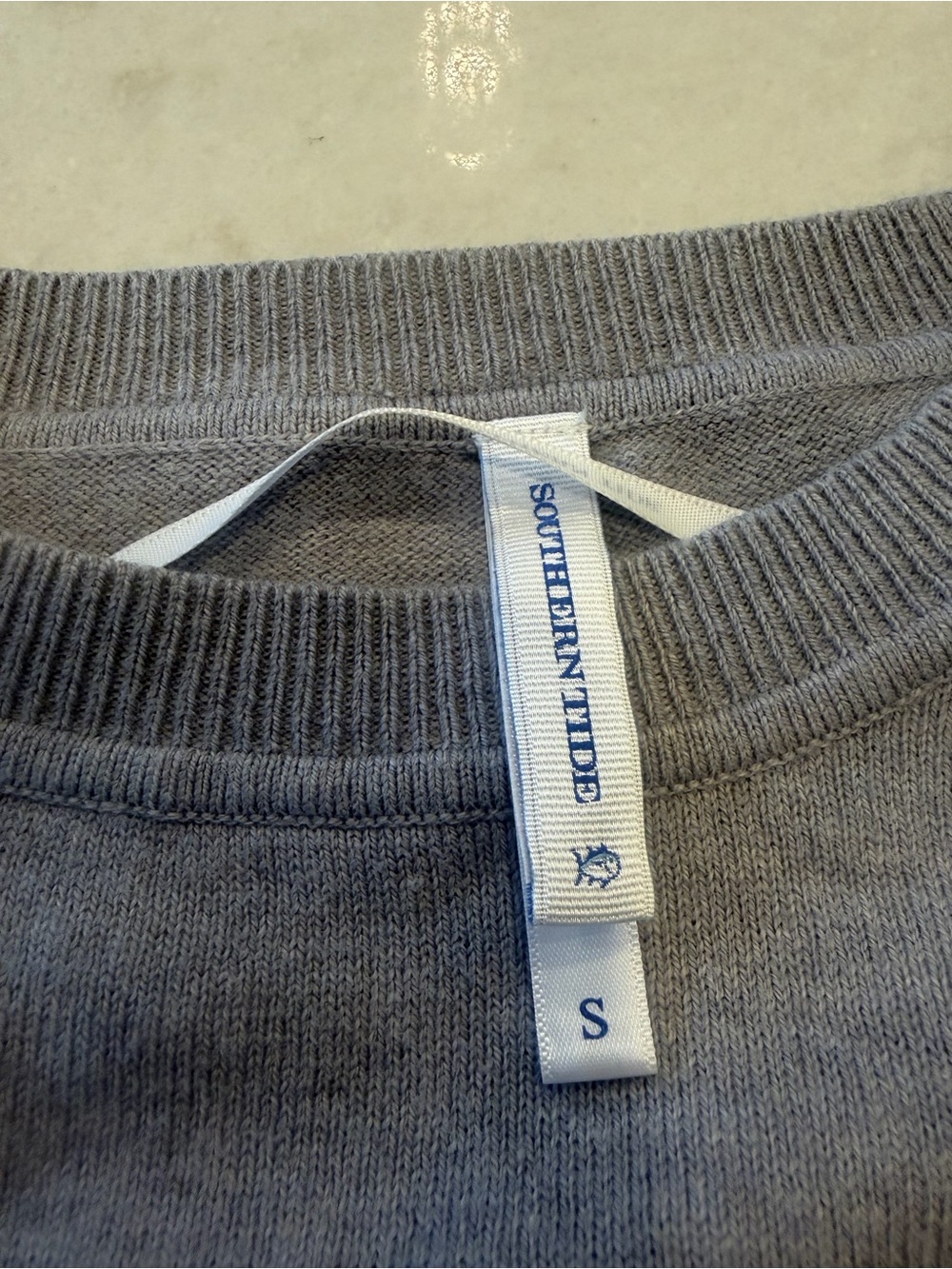 SOUTHERN TIDE Classic Crewneck Women's Sweater in Light Gray! S - Picture 3 of 6